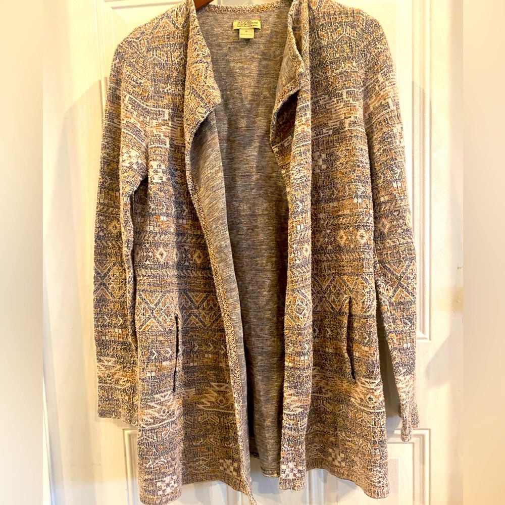 Lucky Brand cardigan.  Medium casual open front with pockets. Tapestry look